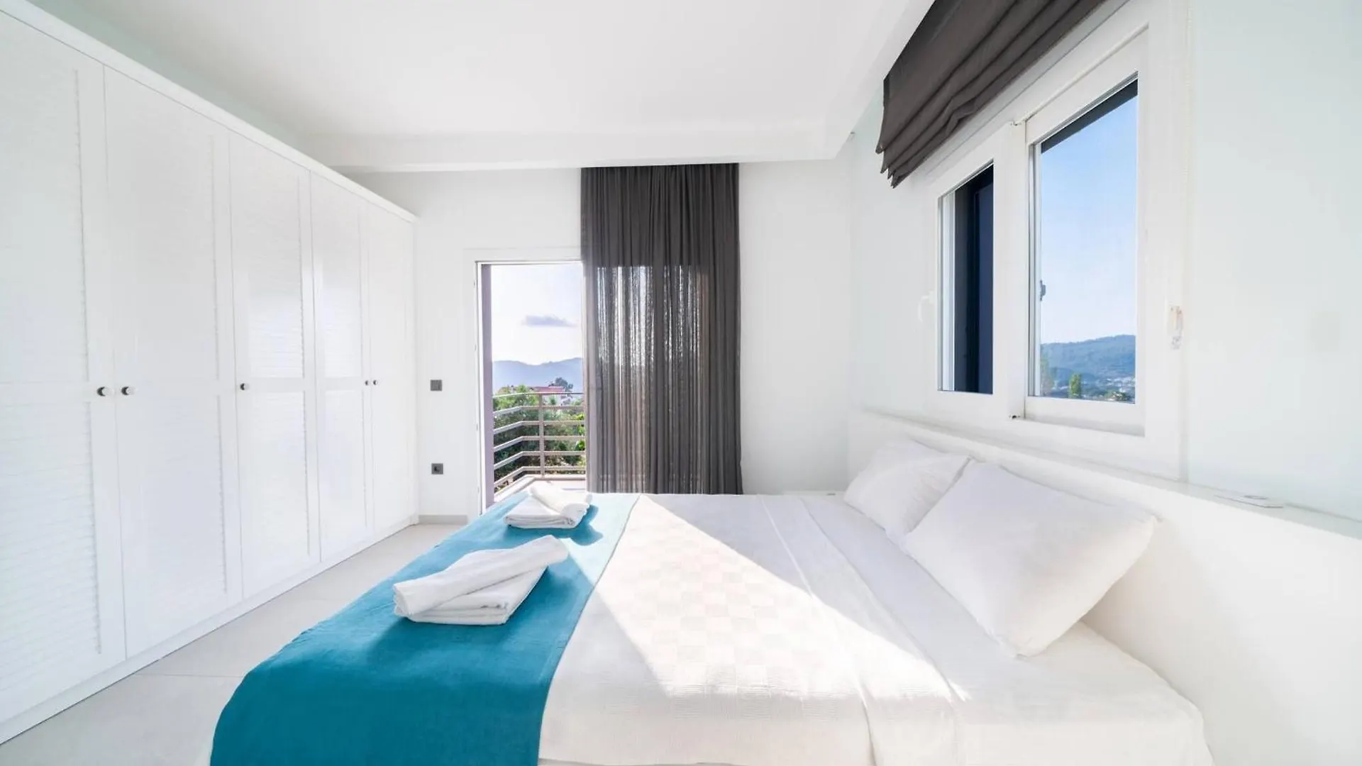 Ldeniz Plajna Yakn 3 Yatak Odal Villa